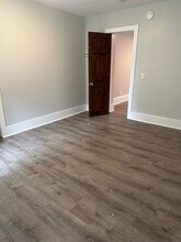 353 Gregory St, Unit Up in Rochester, NY - Building Photo - Building Photo