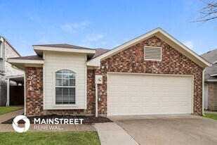 914 Plantation Dr in Lewisville, TX - Building Photo