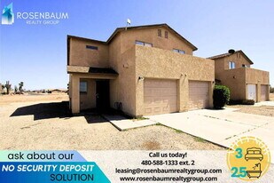 13211 S Kin Cir in Arizona City, AZ - Building Photo