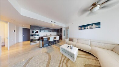 1451 Brickell Ave, Unit 1502 in Miami, FL - Building Photo - Building Photo