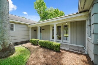 10602 Willowisp Dr in Houston, TX - Building Photo - Building Photo