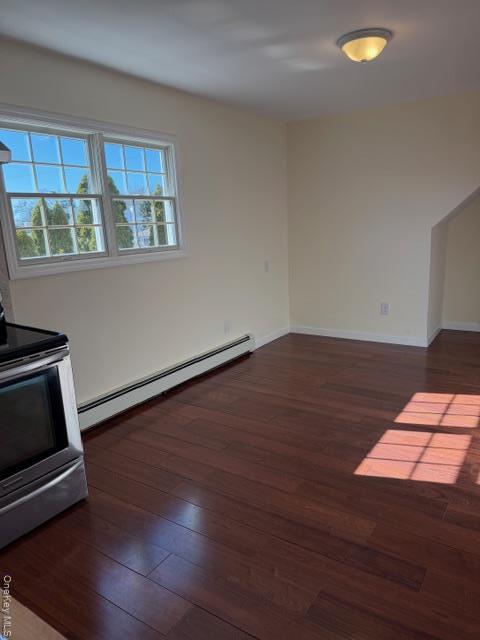 91 15th Ave in West Babylon, NY - Building Photo - Building Photo