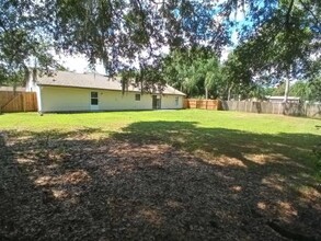 450 Vincent Dr in Mount Dora, FL - Building Photo - Building Photo