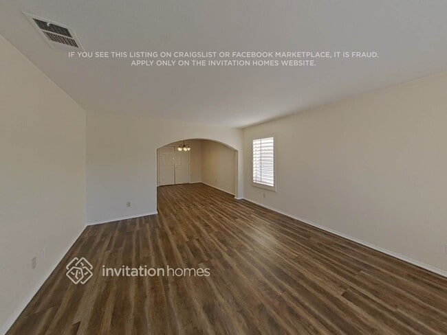 740 Spruce Tree Cir in Henderson, NV - Foto de edificio - Building Photo