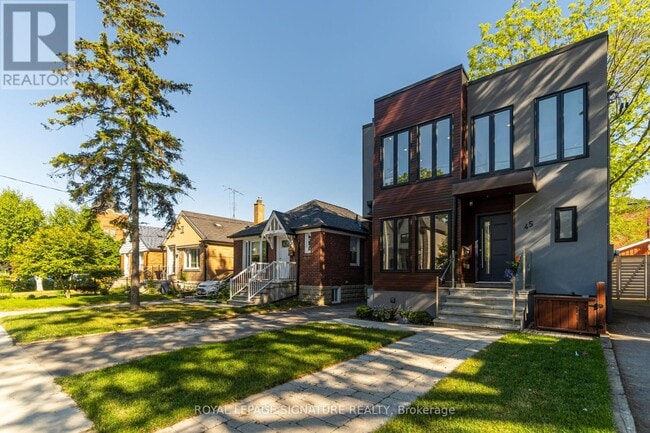 property at 45 William St