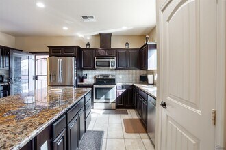 7978 E 37th Pl in Yuma, AZ - Building Photo - Building Photo