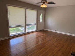 256 Willow Ln in Nashville, TN - Building Photo - Building Photo