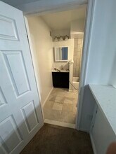 2059 Huntington Ave, Unit 402 in Alexandria, VA - Building Photo - Building Photo