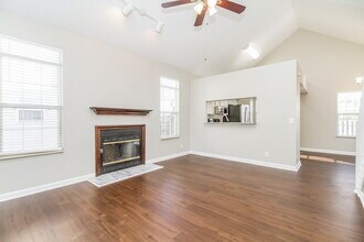 909 Bexhill Ct S in Nashville, TN - Building Photo - Building Photo