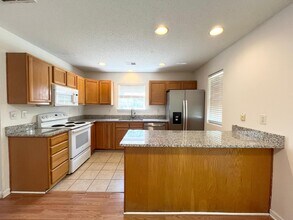 12237 Hood Bend Ct in Charlotte, NC - Building Photo - Building Photo