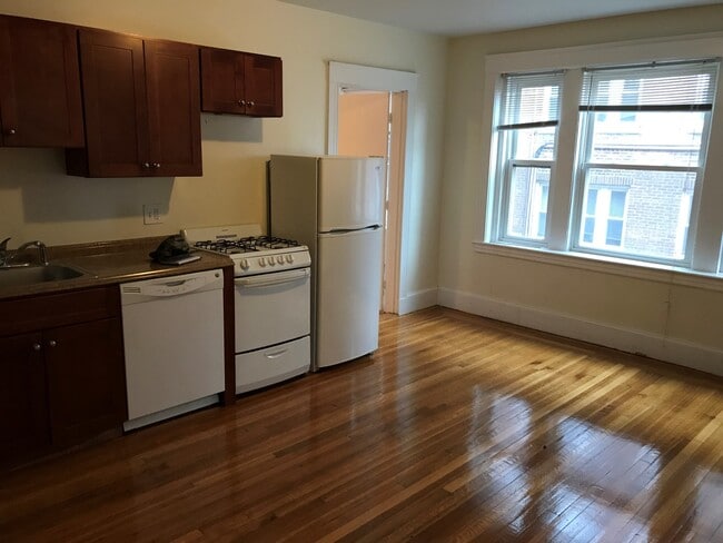 19 Claymoss Rd, Unit 12
