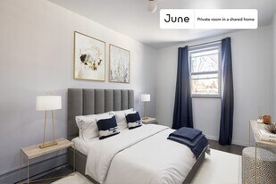 Room in Shared 4 bed/2 bath home in New York, NY - Building Photo