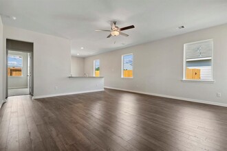 16437 Blossom Grv Dr in Conroe, TX - Building Photo - Building Photo