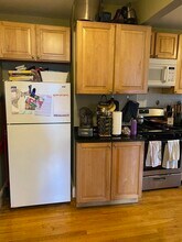 249 Hyde Park Ave-Unit -3R in Boston, MA - Foto de edificio - Building Photo