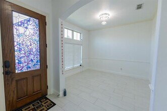 5005 Dominion Blvd in Irving, TX - Building Photo - Building Photo