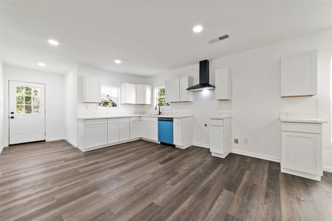 property at 2914 Wheeler Ave