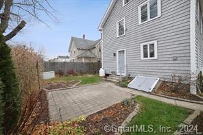 1 Greenmanville Ave in Stonington, CT - Building Photo