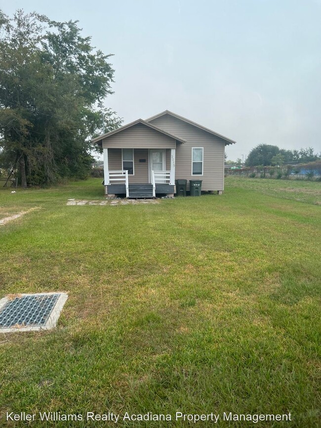 2213 11th St in Lake Charles, LA - Building Photo - Building Photo