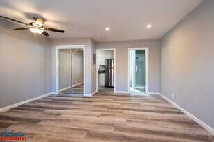 513-517 Madison Ave in Redwood City, CA - Building Photo