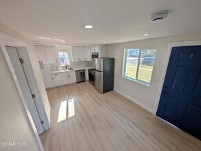 16430 Clymer St in Los Angeles, CA - Building Photo - Building Photo