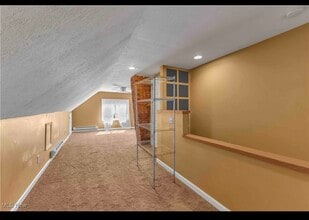 1374 W 116th St in Cleveland, OH - Building Photo - Building Photo