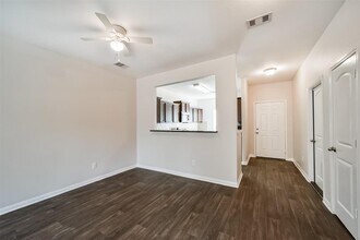 15910 Gaia Way in Crosby, TX - Building Photo - Building Photo
