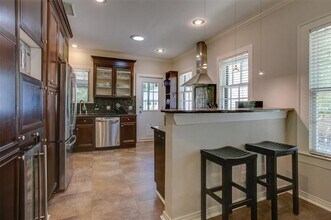 1007 N Winnetka Ave in Dallas, TX - Building Photo - Building Photo