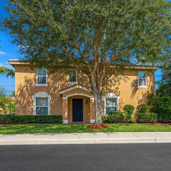 2417 SE 14th St in Homestead, FL - Building Photo - Building Photo