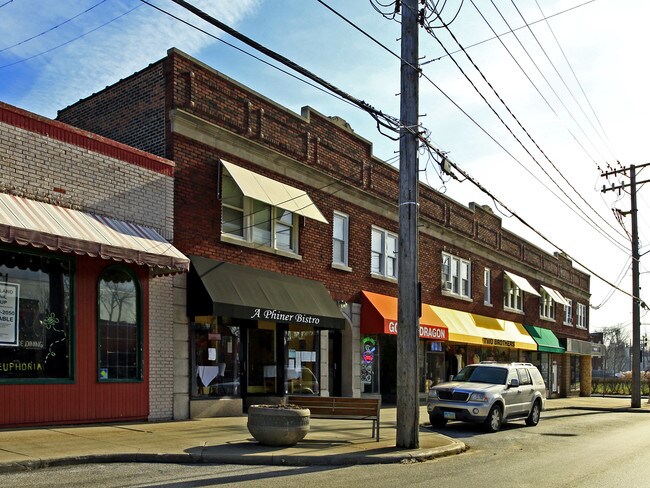 2199-2211 Lee Rd in Cleveland, OH - Building Photo - Building Photo