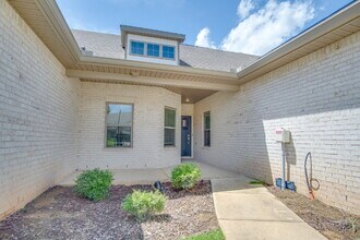 713 Brambling Ct in Cantonment, FL - Foto de edificio - Building Photo