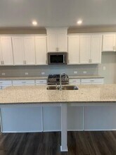 4225 Essex Pond Wy in Cumming, GA - Foto de edificio - Building Photo