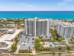 2841 N Ocean Blvd in Fort Lauderdale, FL - Building Photo - Building Photo