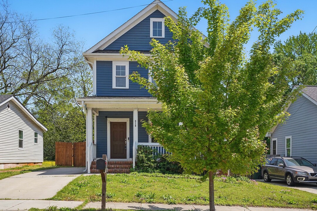 318 N Fisher St in Raleigh, NC - Building Photo