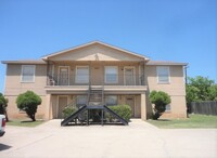 4801 Rainbow Cir, Unit 3 - 4