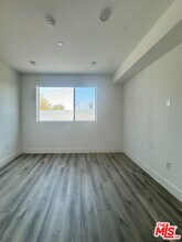 6535 Melrose Ave in Los Angeles, CA - Building Photo - Building Photo