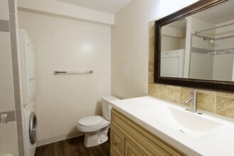 32 Silver Hill Ln in Natick, MA - Building Photo - Building Photo
