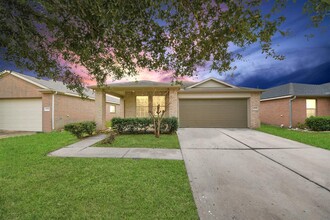 9018 Kerry Prairie Ln in Richmond, TX - Building Photo - Building Photo