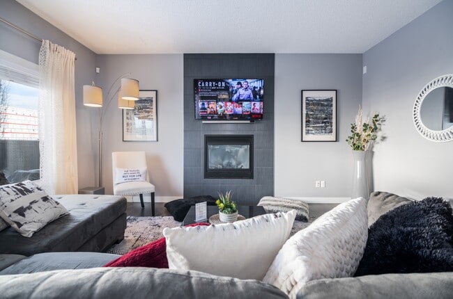 property at 8393 Ellis Cres NW