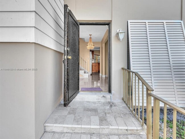 3917 E Lake Rd in Miramar, FL - Foto de edificio - Building Photo