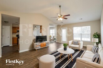 120 Pointer Dr in Goose Creek, SC - Foto de edificio - Building Photo