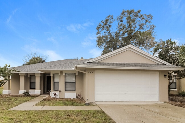 468 Holbrook Cir