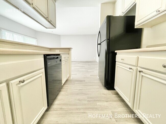 11223 Richland Ave in Los Angeles, CA - Building Photo - Building Photo