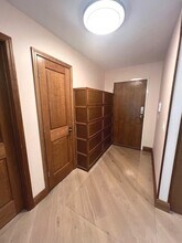 111 Red Fox Ln in Elk Grove Village, IL - Building Photo - Building Photo