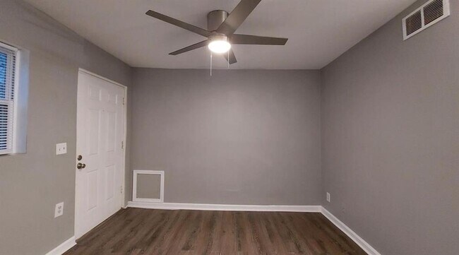 574 Cooper St SW, Unit 1 in Atlanta, GA - Building Photo - Building Photo