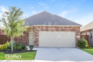2201 Windy Grove Dr in Texas City, TX - Building Photo