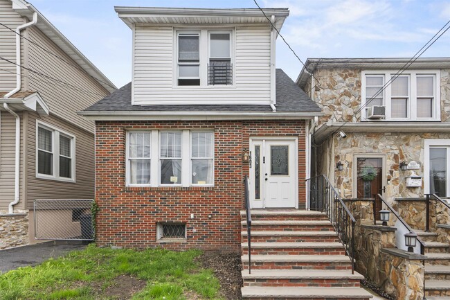property at 1603 77th St