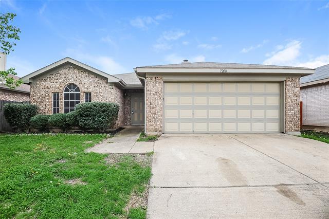 7208 Avington Way in Fort Worth, TX - Building Photo