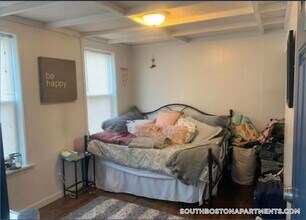 28 L St, Unit 1 in Boston, MA - Building Photo - Building Photo