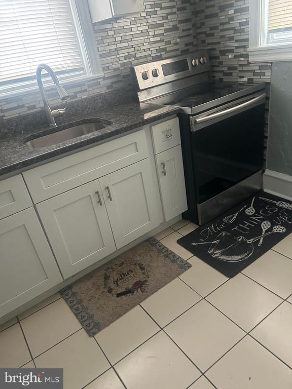 1620 S 56th St in Philadelphia, PA - Building Photo - Building Photo