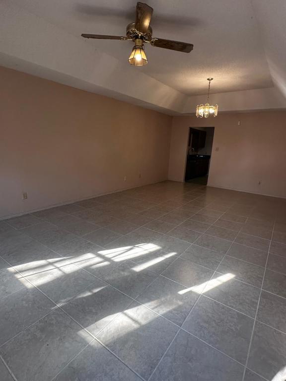 2704 Ashley Ct in Pharr, TX - Building Photo - Building Photo